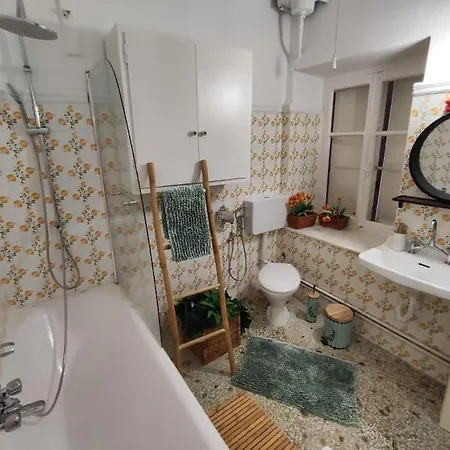 Thalgiron, A Breath Away From Delphi Ámfissa