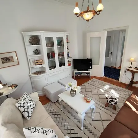 Thalgiron, A Breath Away From Delphi Apartment *