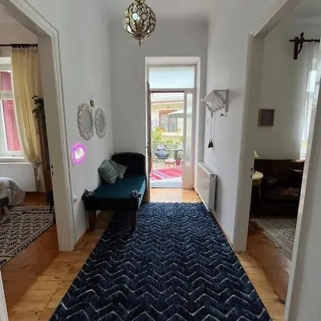 Apartment Thalgiron, A Breath Away From Delphi *
