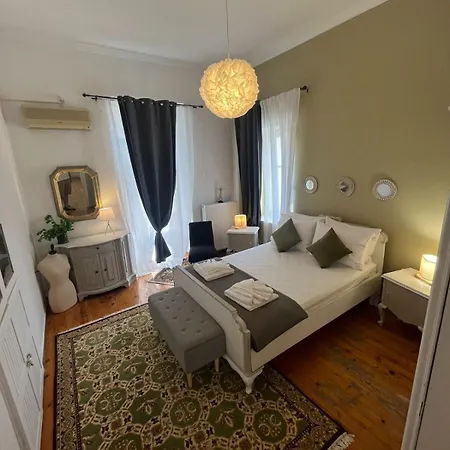 Thalgiron, A Breath Away From Delphi Apartmán