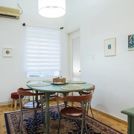 Thalgiron, A Breath Away From Delphi Apartment