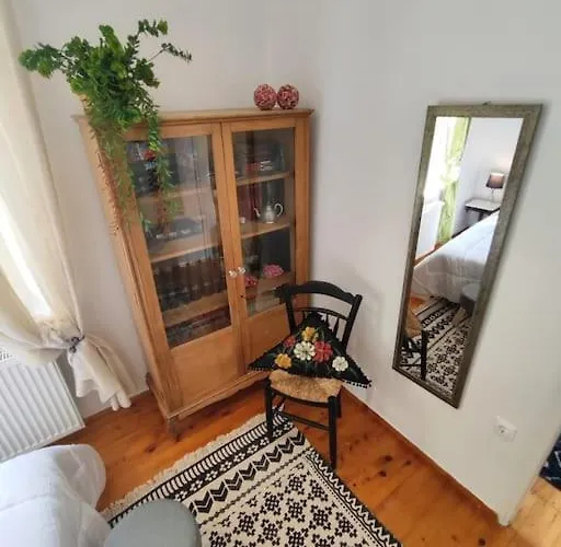 Thalgiron, A Breath Away From Delphi Ámfissa